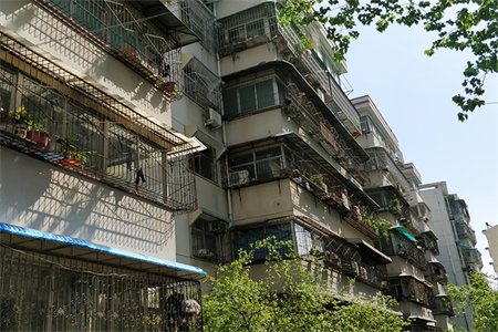 东山水岸3室2厅1卫家具家电齐全